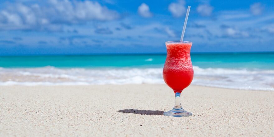 cocktail ved stranden